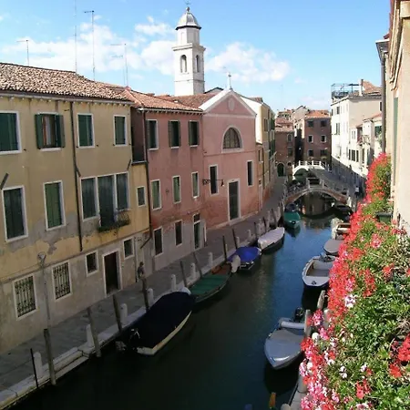 안티카 로칸다 몬틴 베니스