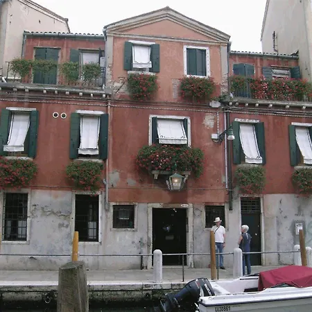 酒店 安提卡罗坎达蒙提酒店 2*