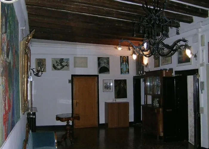 安提卡罗坎达蒙提酒店