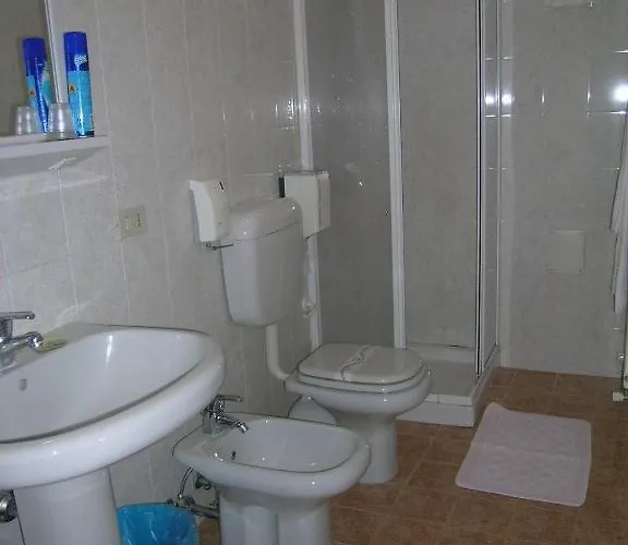 酒店 安提卡罗坎达蒙提酒店 2*