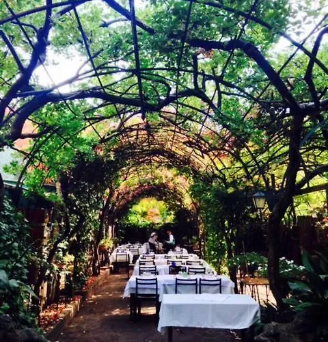 安提卡罗坎达蒙提酒店 酒店 2*